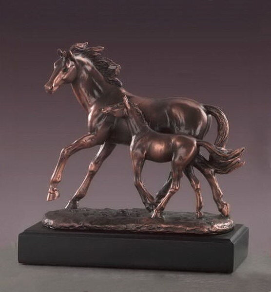 Mare with Foal Sculpture Depicts Mother and Colt Statue Awards